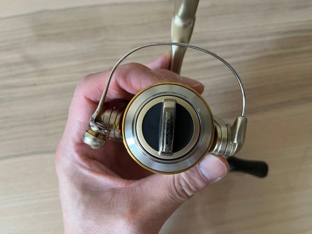 早い物勝ち！シマノ　shimano ツインパワー　2500s mg