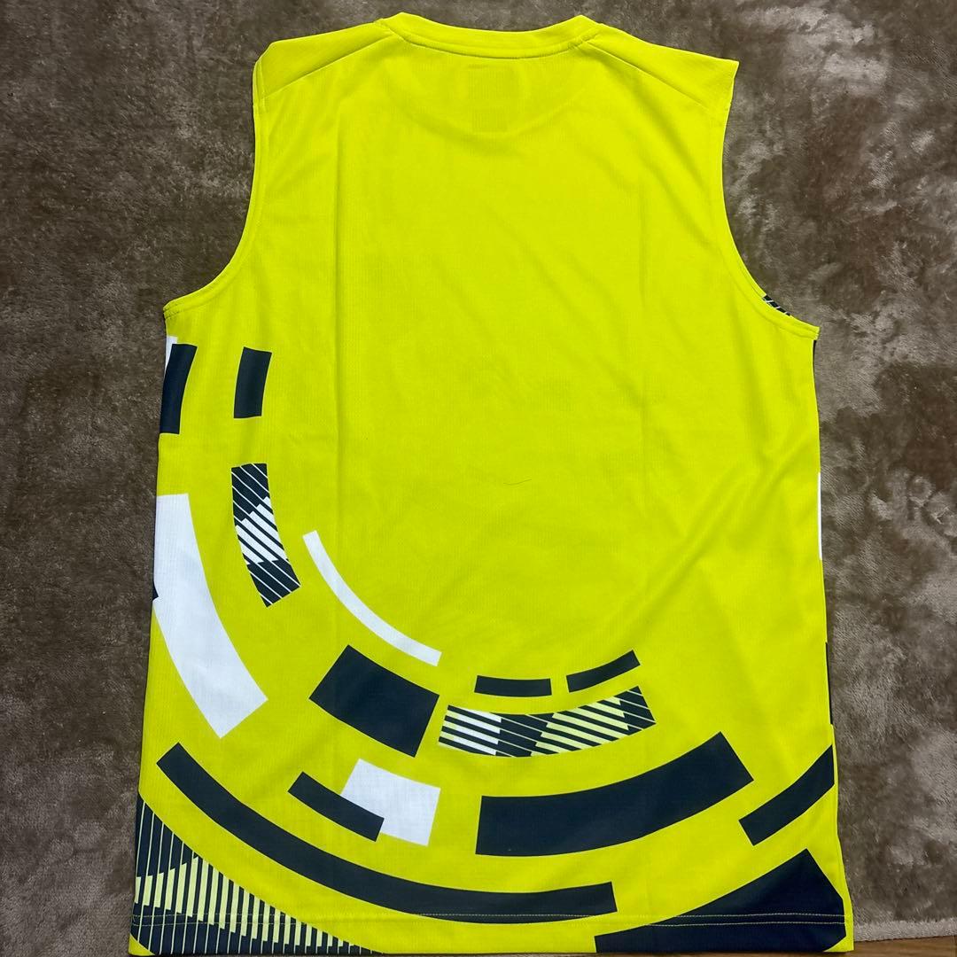 YONEX ノースリーブシャツ JP O イエロー