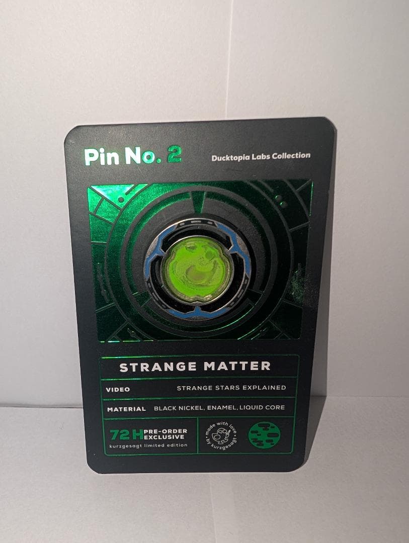 Strange Matter Pin No. 2 限定版 Kurzgesagt