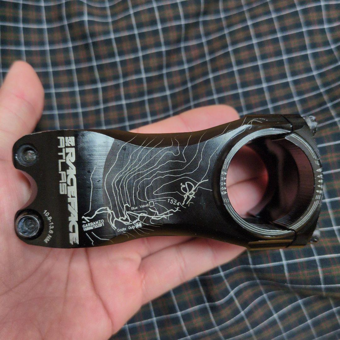RACEFACE ATLAS φ31.8 70mm
