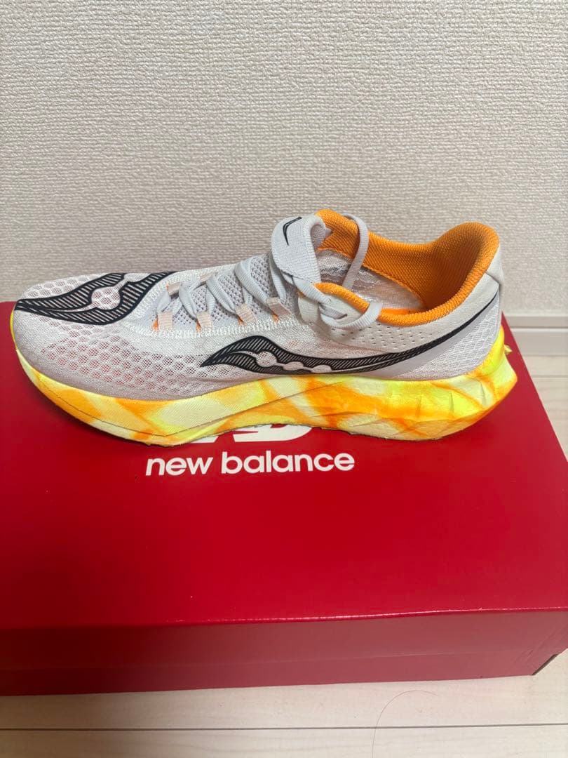 サッカニー　エンドルフィンプロ4 28cm