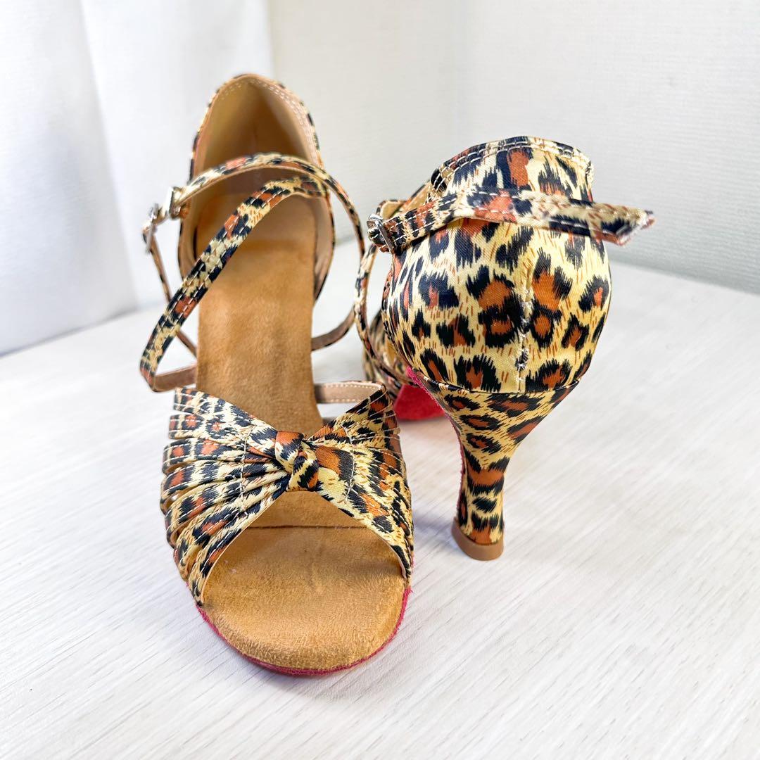 新品23cmラテンシューズ★社交ダンスシューズ　豹柄レオパード　サルサタンゴ