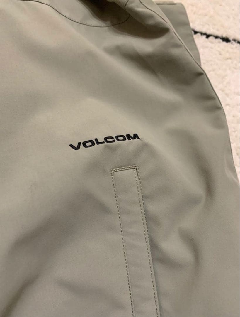 VOLCOM スノボージャケット Lサイズ