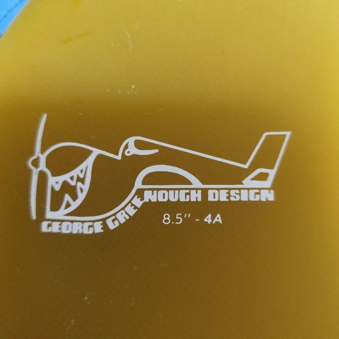 E GREENOUGH DESIGN サーフボードフィン 8.5インチ