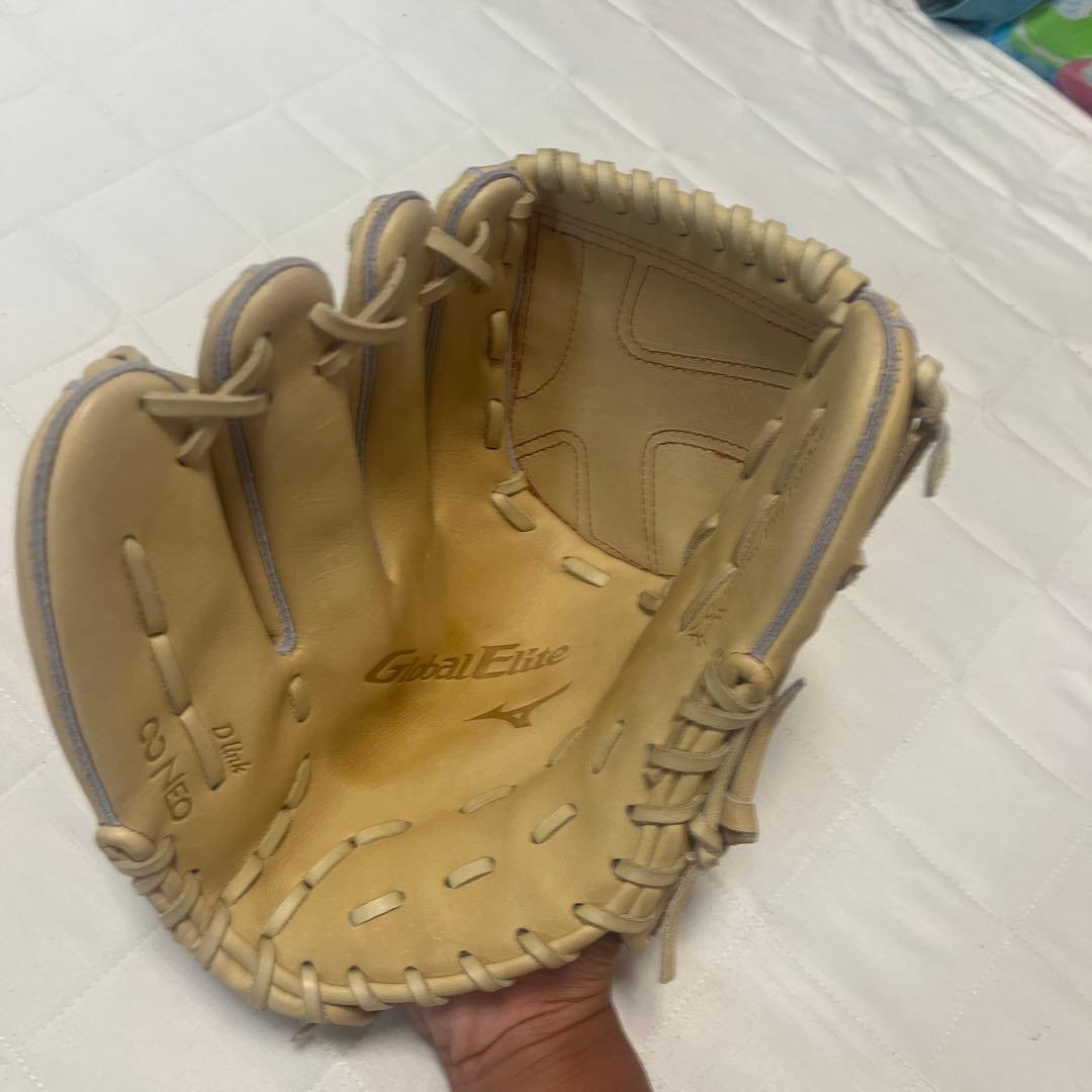 Mizuno グローバルエリート 硬式グローブ ベージュ
