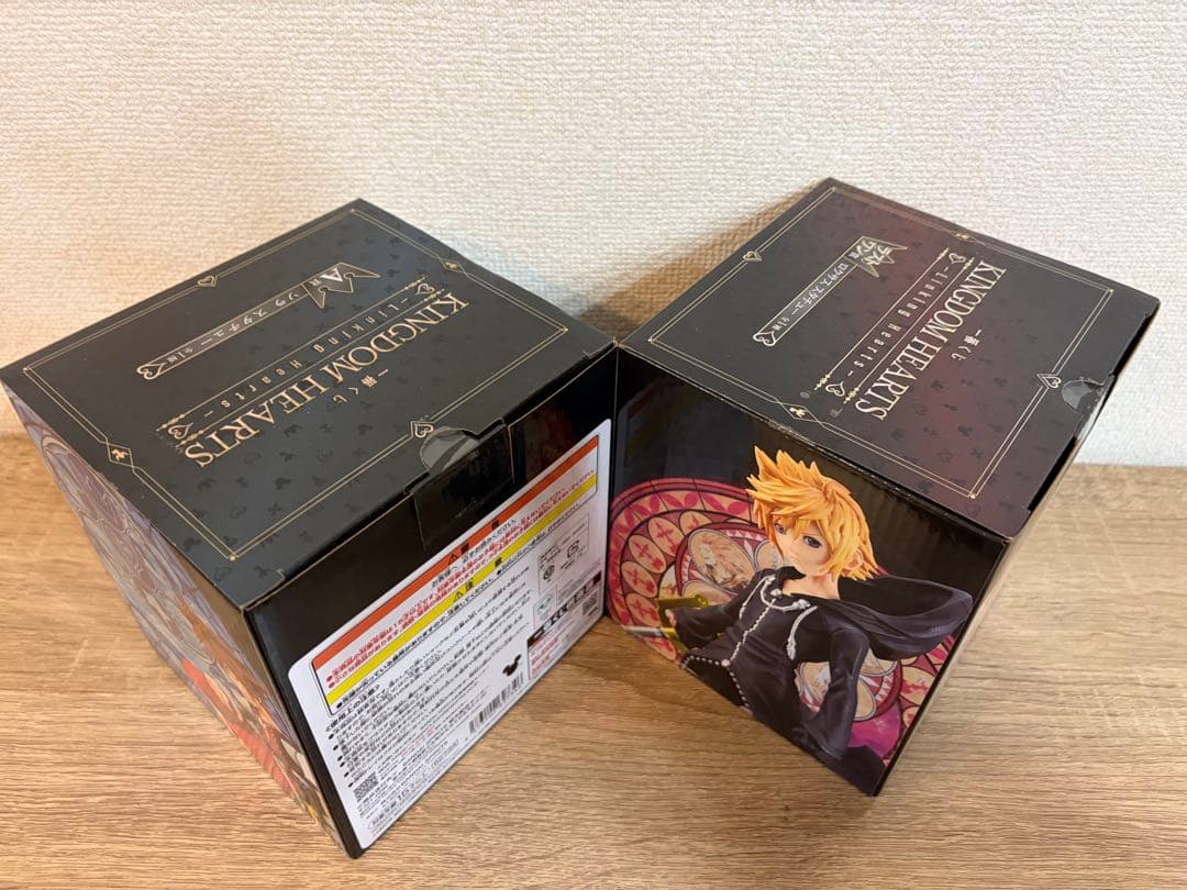 キングダムハーツ ソラ&ロクサスのフィギュアセット