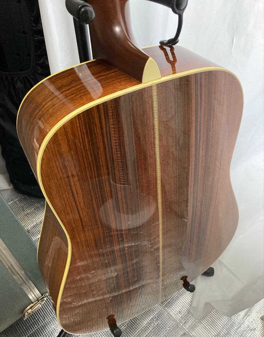 Martin HD-28V 2002年製　ブルーケース付属　送料込み！