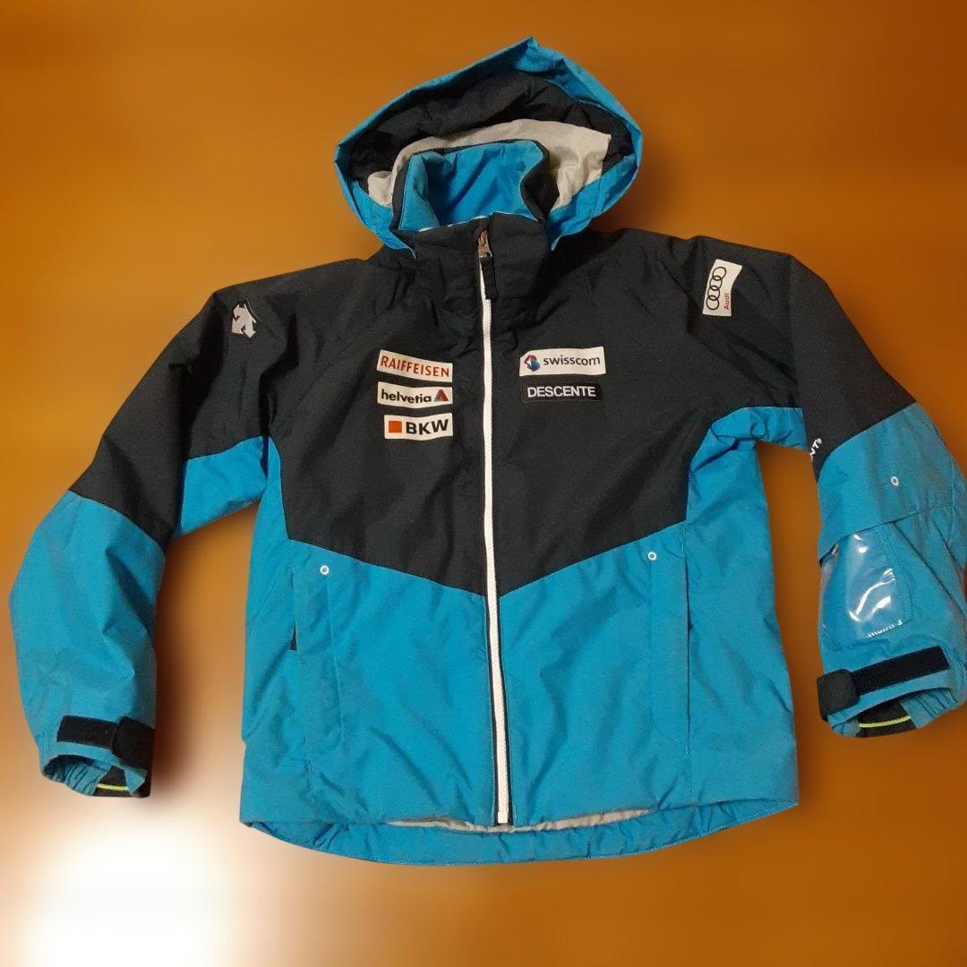 DESCENTE デサント　セットアップ　上下　スキーウェア　140 男の子