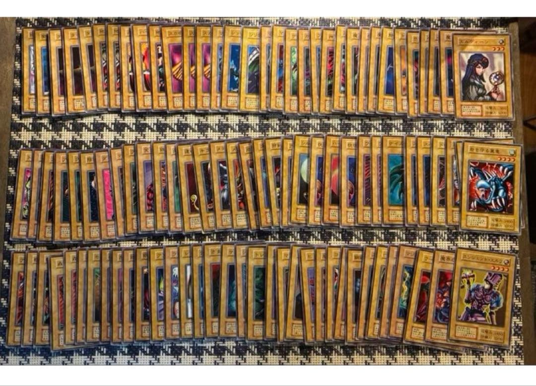 遊戯王 初期 美品　ノーマル 当時物　約285枚 引退品　大量