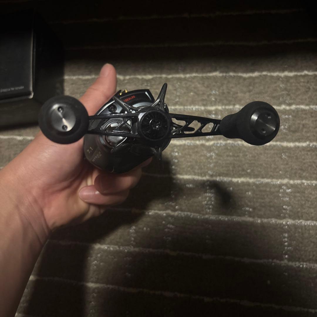 Daiwa STEZ A TW 1016SH ベイトリール
