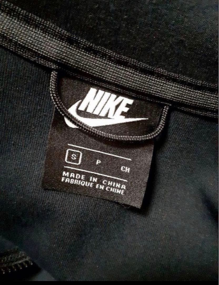 Nike 黒テックフリース　値下げ⭕️