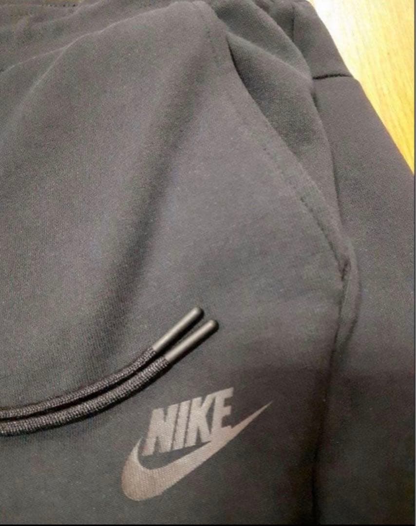 Nike 黒テックフリース　値下げ⭕️