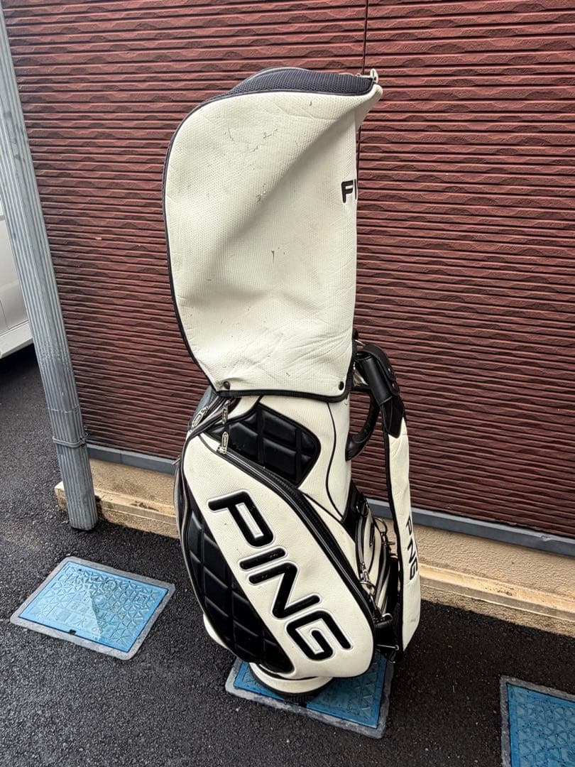 PING キャディバッグ ホワイト・ブラック