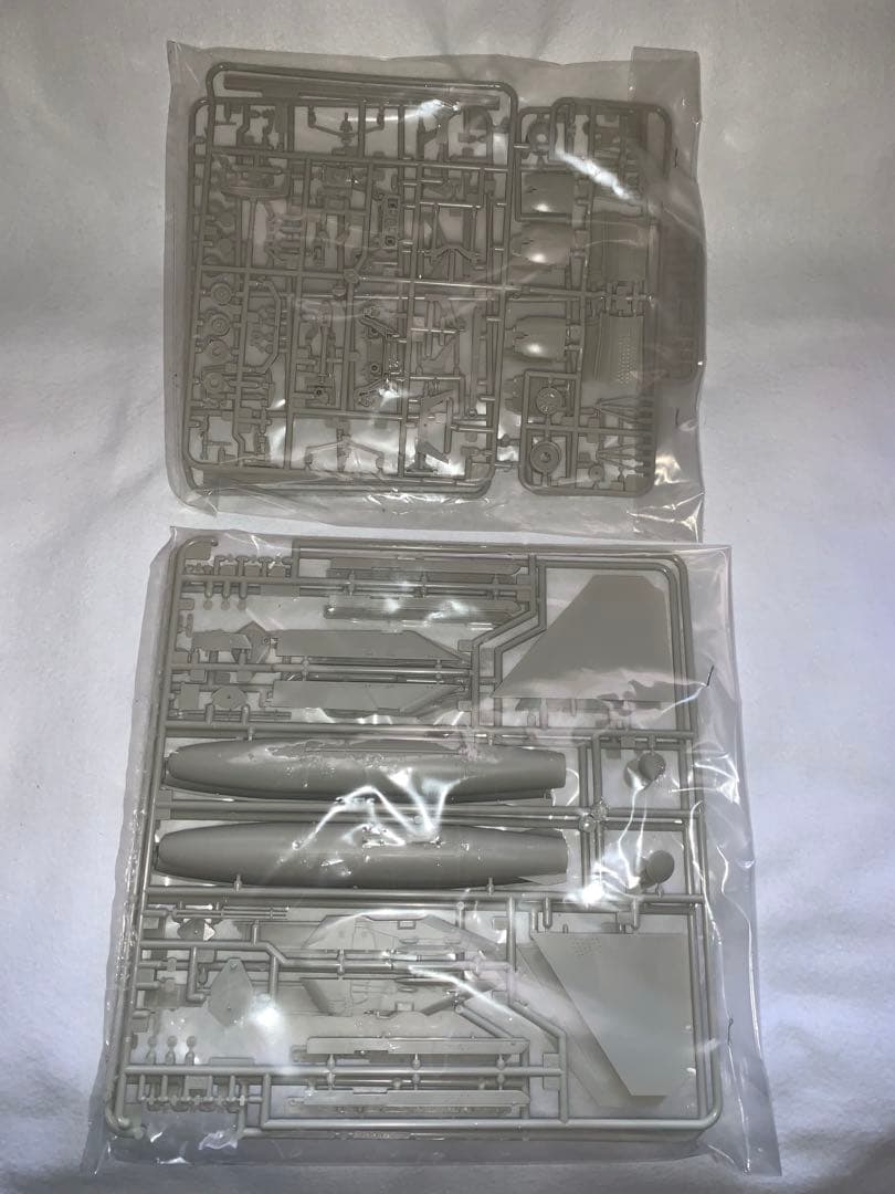 【送料無料】タミヤ1/32エアークラフトF-16CJ 箱無し　(訳あり)
