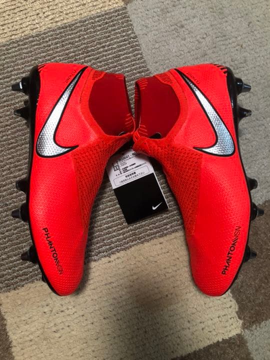 NIKE ファントムビジョン26 サッカースパイク