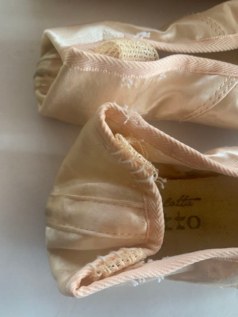 【美品あり】レペット repetto トウシューズ 2足セット 状態違い　バレエ
