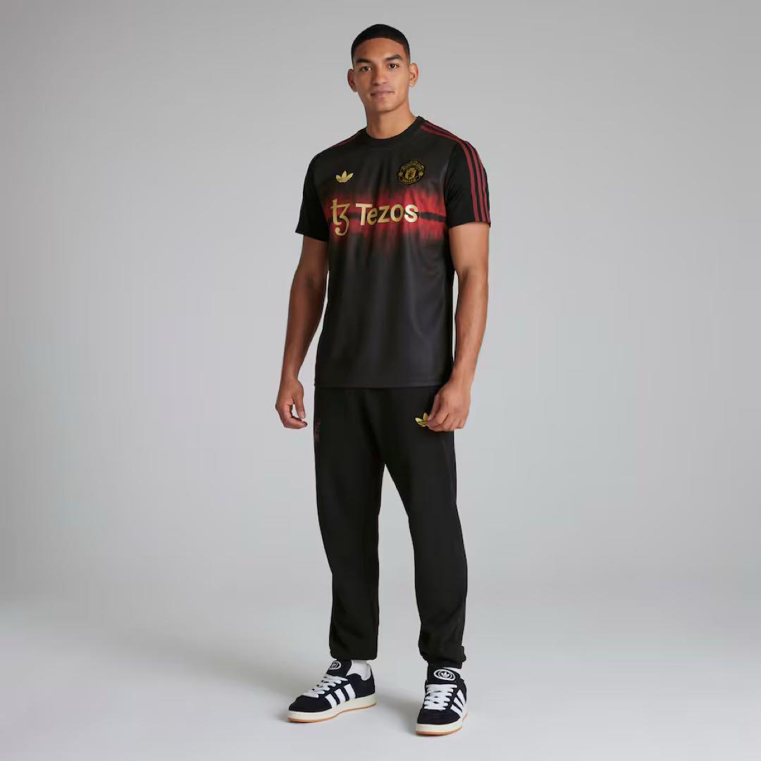 【新品/タグ付き】マンチェスターユナイテッド　旧正月　トレーニングシャツ　2xl
