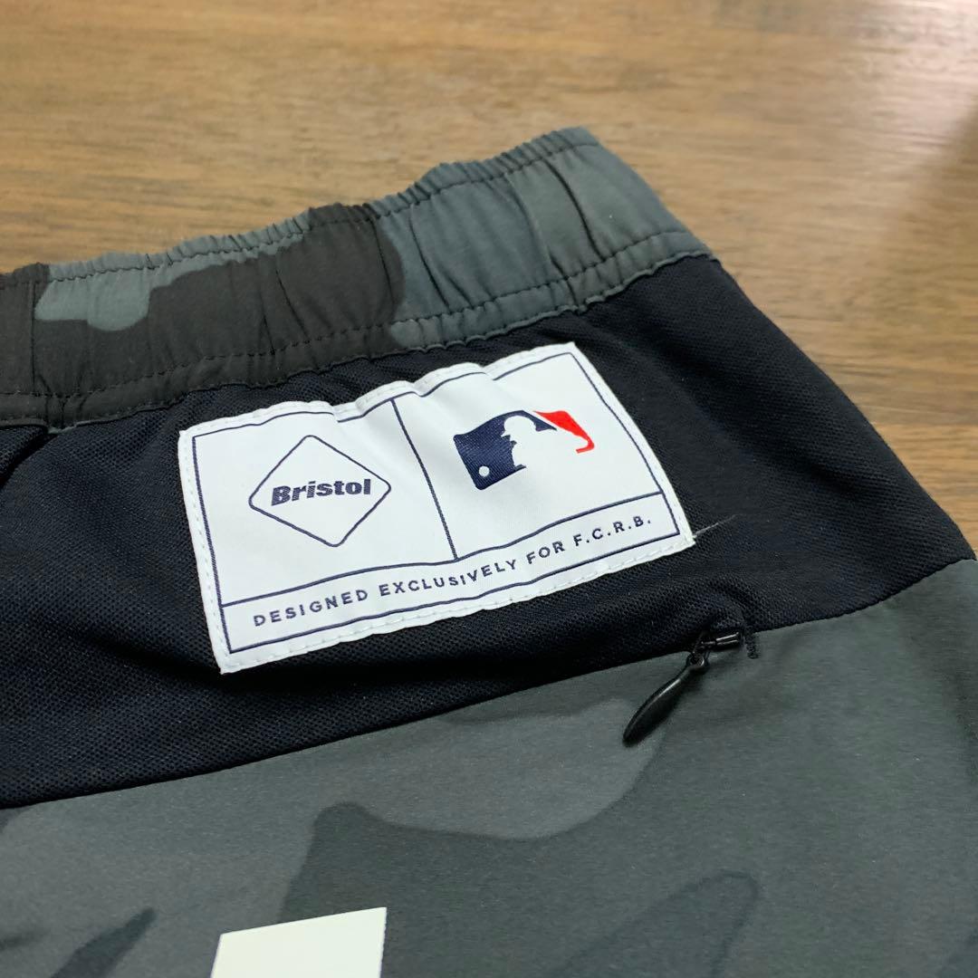 ソフ　SOPH F.C.Real Bristol ショートパンツ