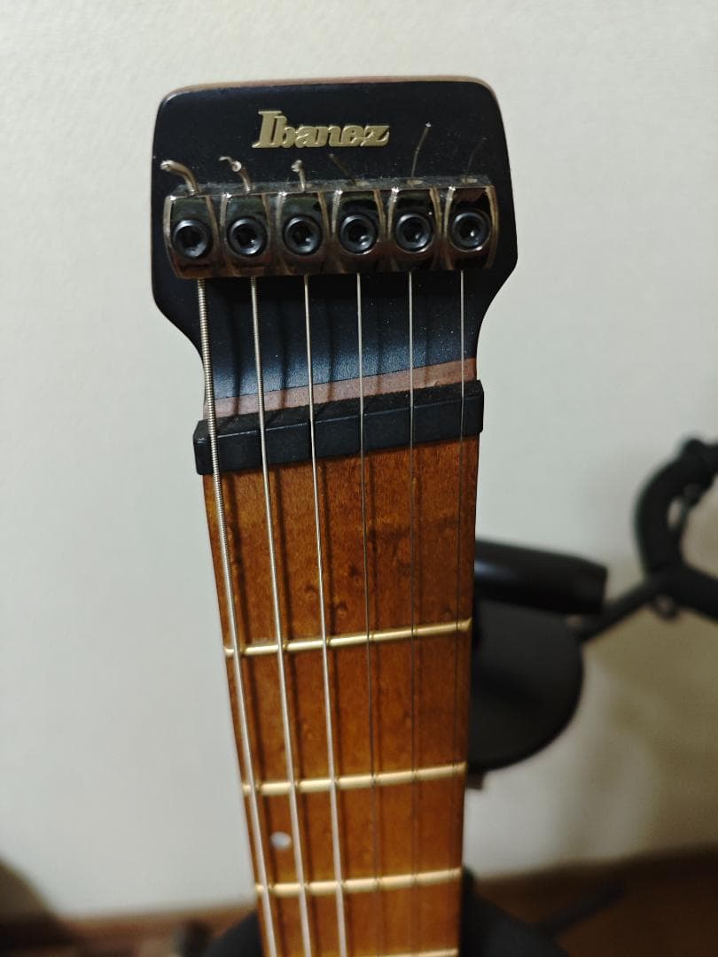 ギター Ibanez QX52-BKF (Bladck Flat)