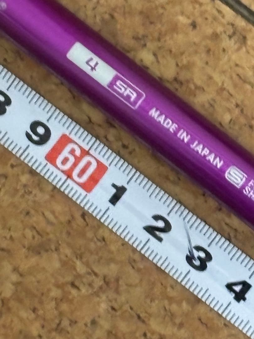 ヨネックスREXELA４SRの出品です。
