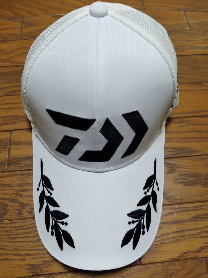 Daiwaマスターズ メッシュキャップ