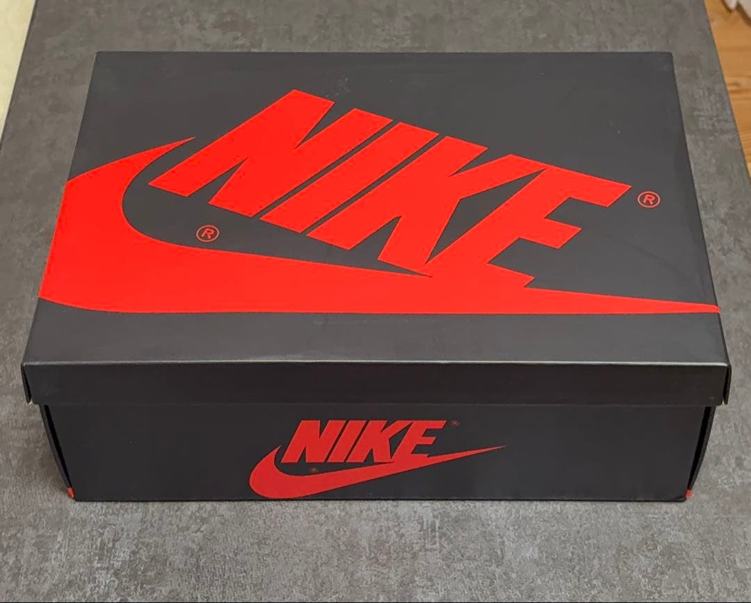 AIR JORDAN 1 High OG “ toe” 26.5