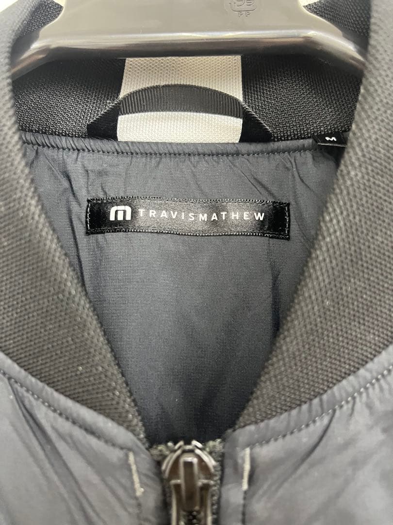 TRAVIS MATHEW ベスト Mサイズ