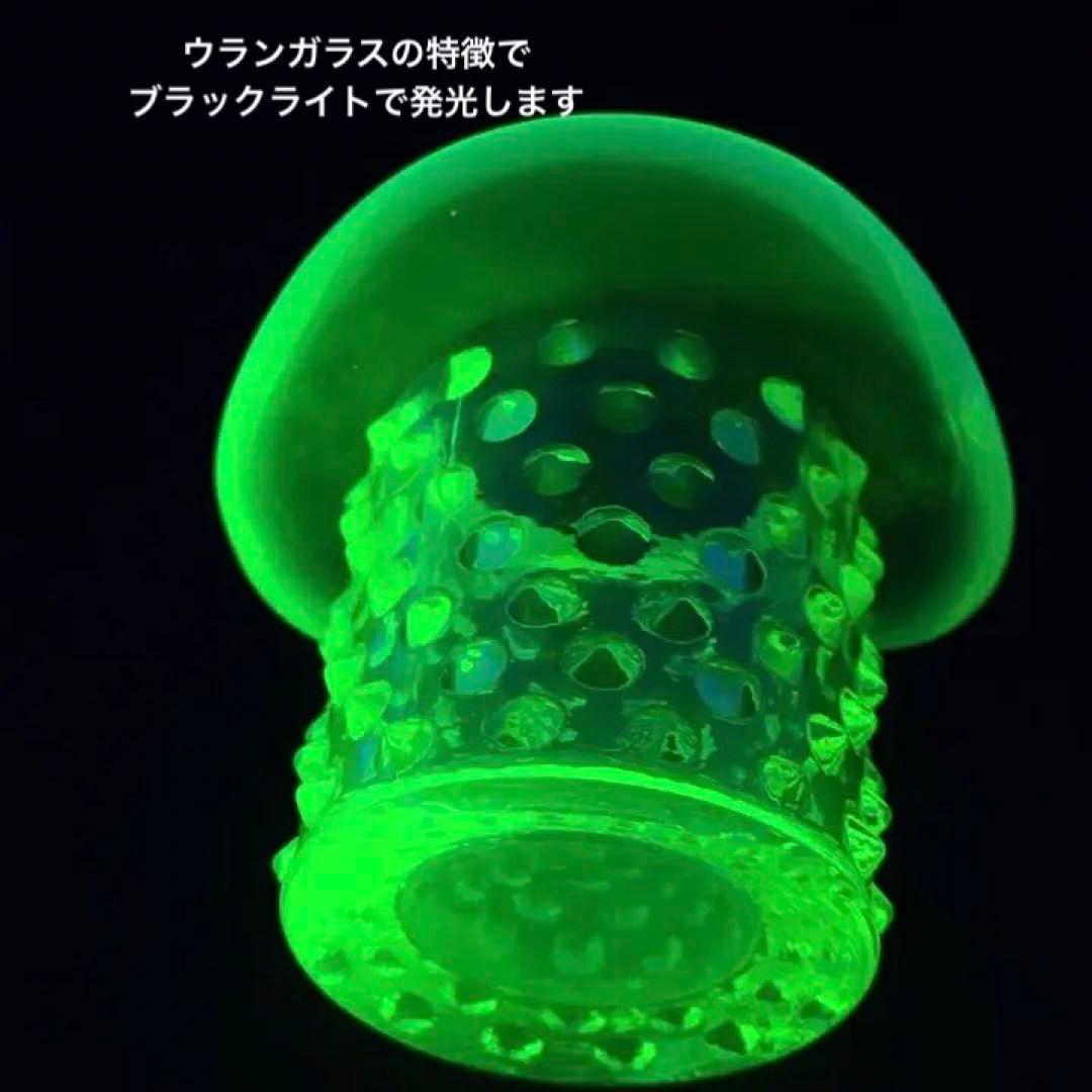 ホブネイルハット　フェントン　ウラン　ガラス　グラス　帽子　トパーズオパルセント