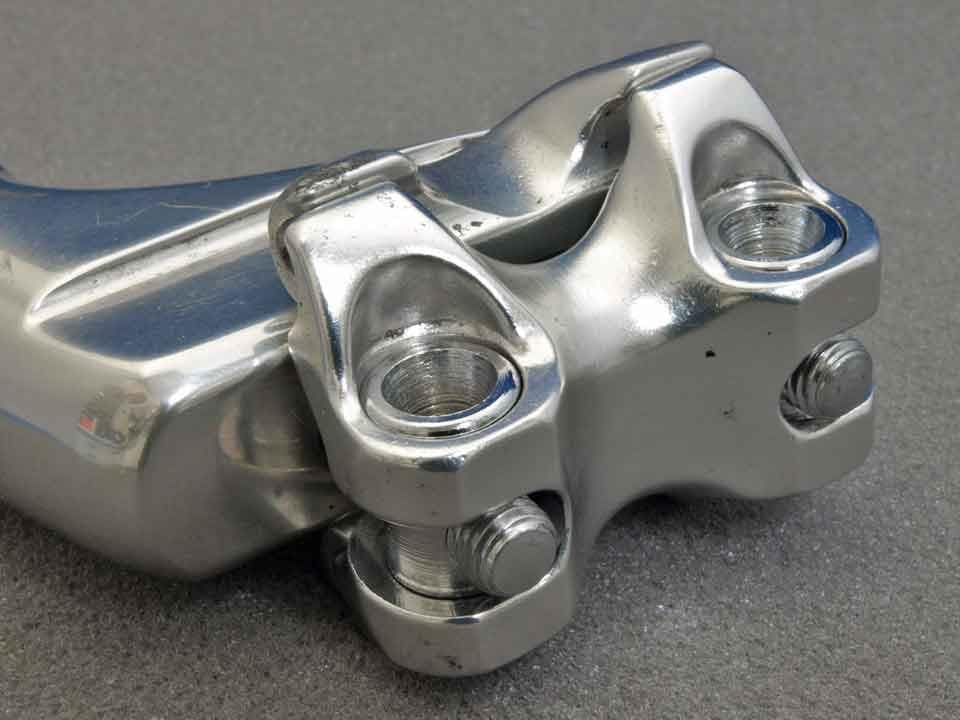 日東（NITTO）NJSシートピラー NJ-SP72 W30 φ27.0mm中古