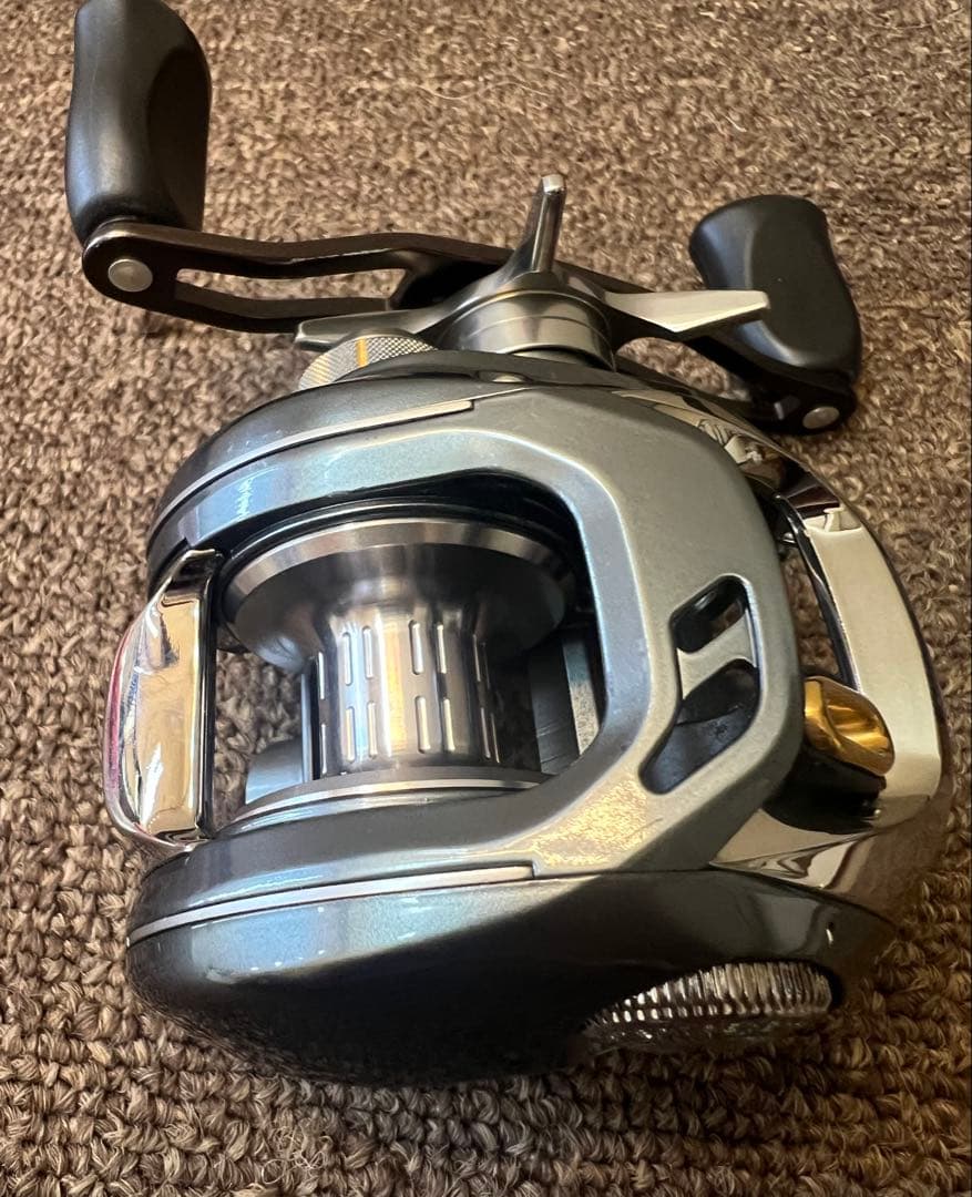 美品DAIWA ZILLION LIMTED J-DREAM6.3L