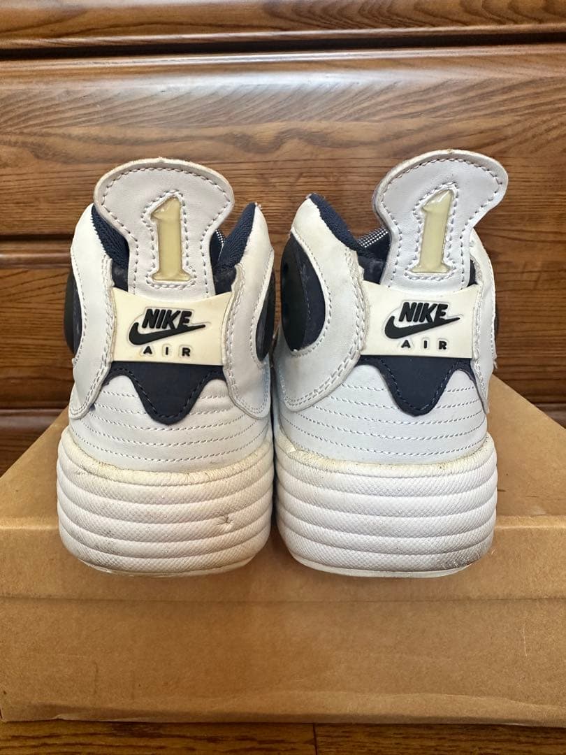Nike エア バスケットボールシューズ ホワイト/ネイビー