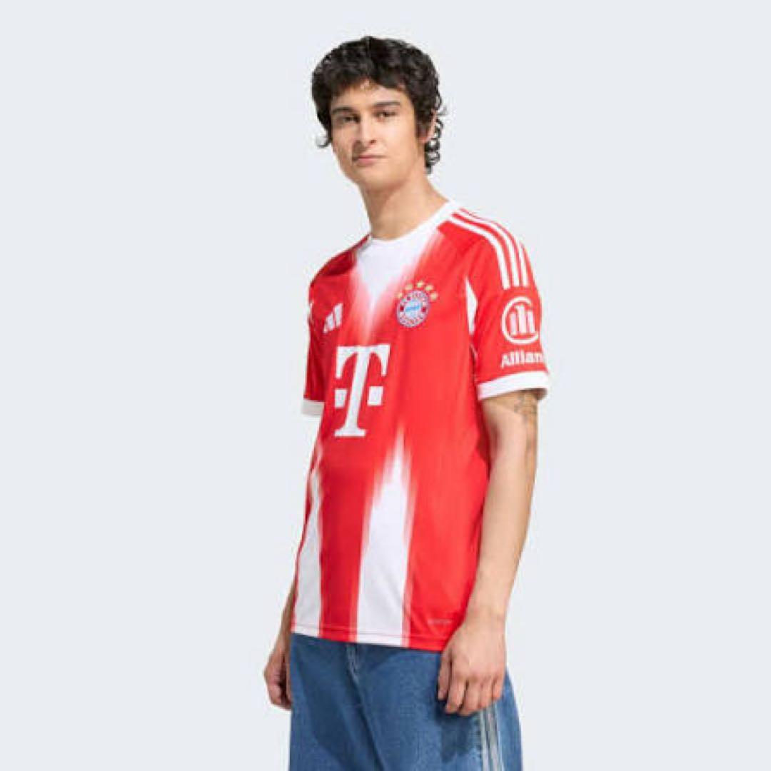 バイエルン・ミュンヘン 25/26ユニ Lサイズ8650円❌月末まで20%OFF