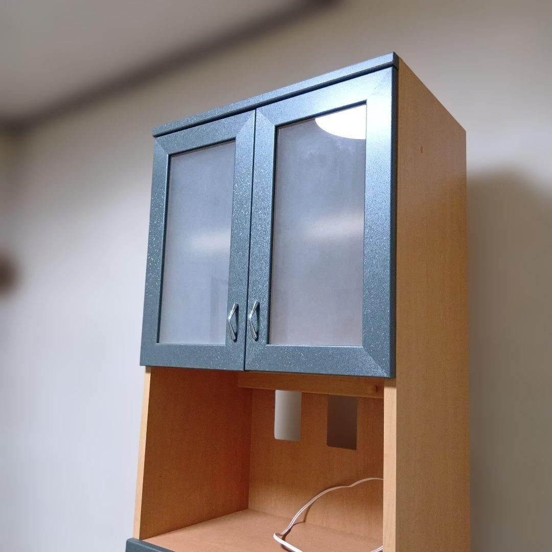 食器棚 グレーと木目調 ガラス扉付き　美品