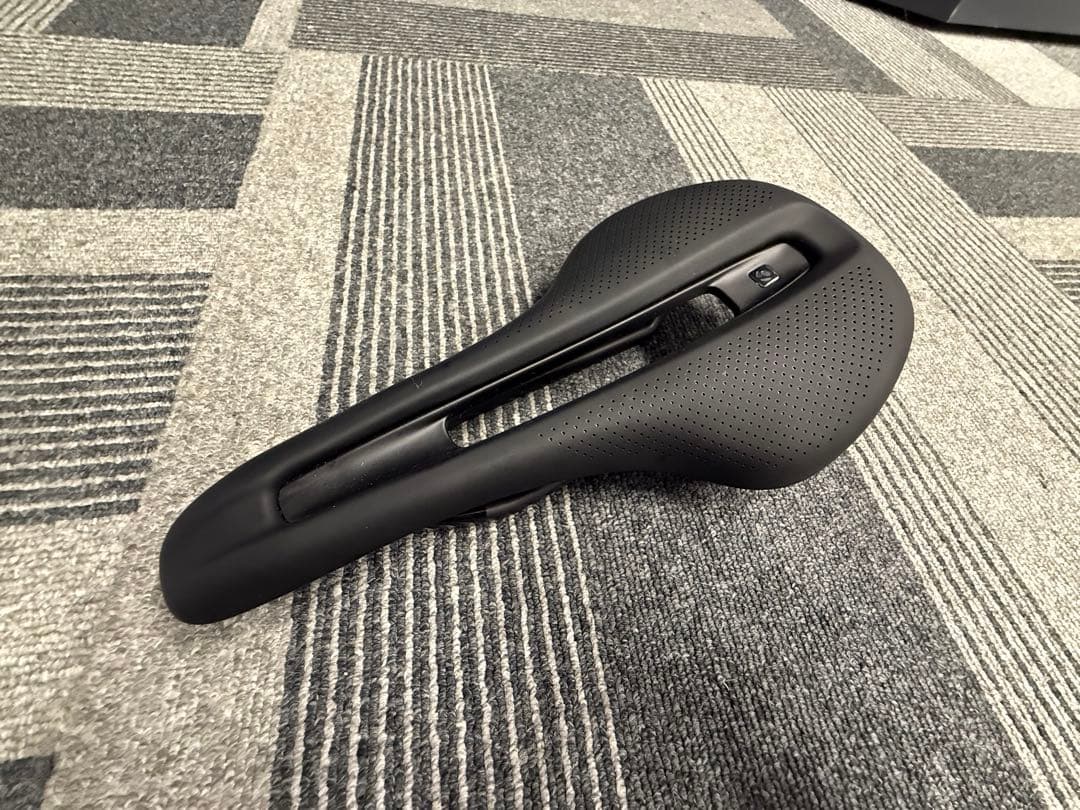 ボントレガー Verse Pro バイク サドル
