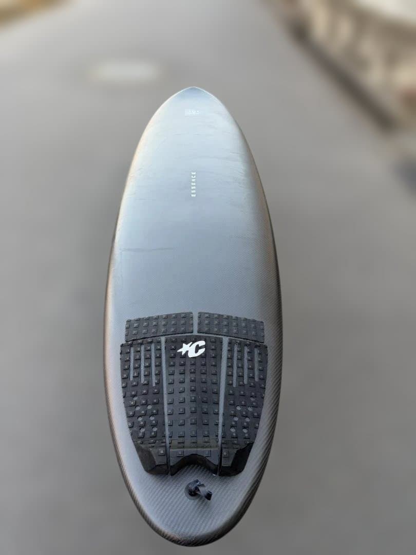 手渡　新品同様　ESSENCE GOO MID CARBON　7'8　リペア済