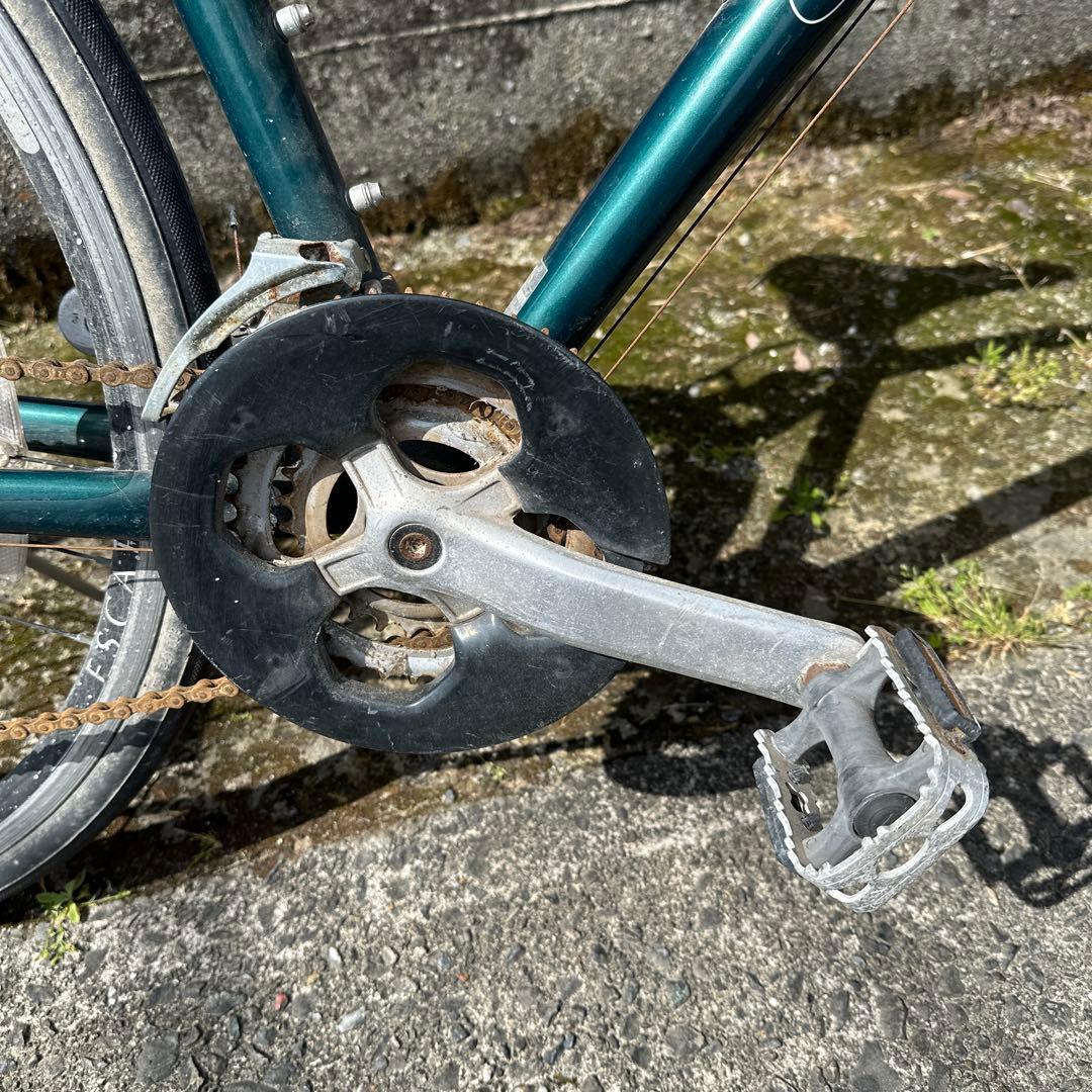 ジャンク品GIANTESCAPE緑色ロードバイク愛知県限定空気入れヘルメット付き