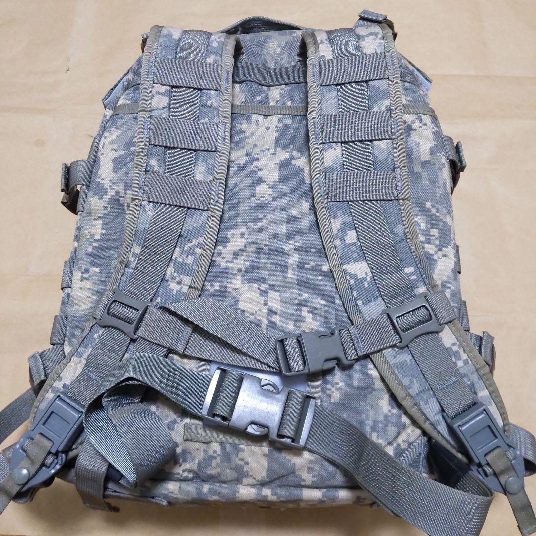 アメリカ陸軍MOLLE Ⅱ アサルトパック/バンダリアポーチ付 UCP 実物良品
