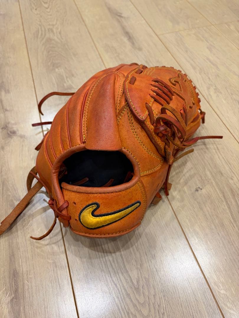 マ*ズ様 NIKE一般投手グローブ！廃盤品！上原浩治モデル！