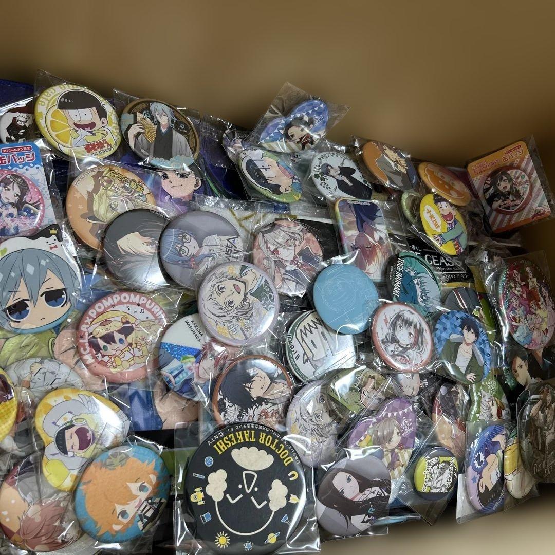キャラクターグッズまとめ売り　漫画　アニメグッズセットおまとめ　300個以上