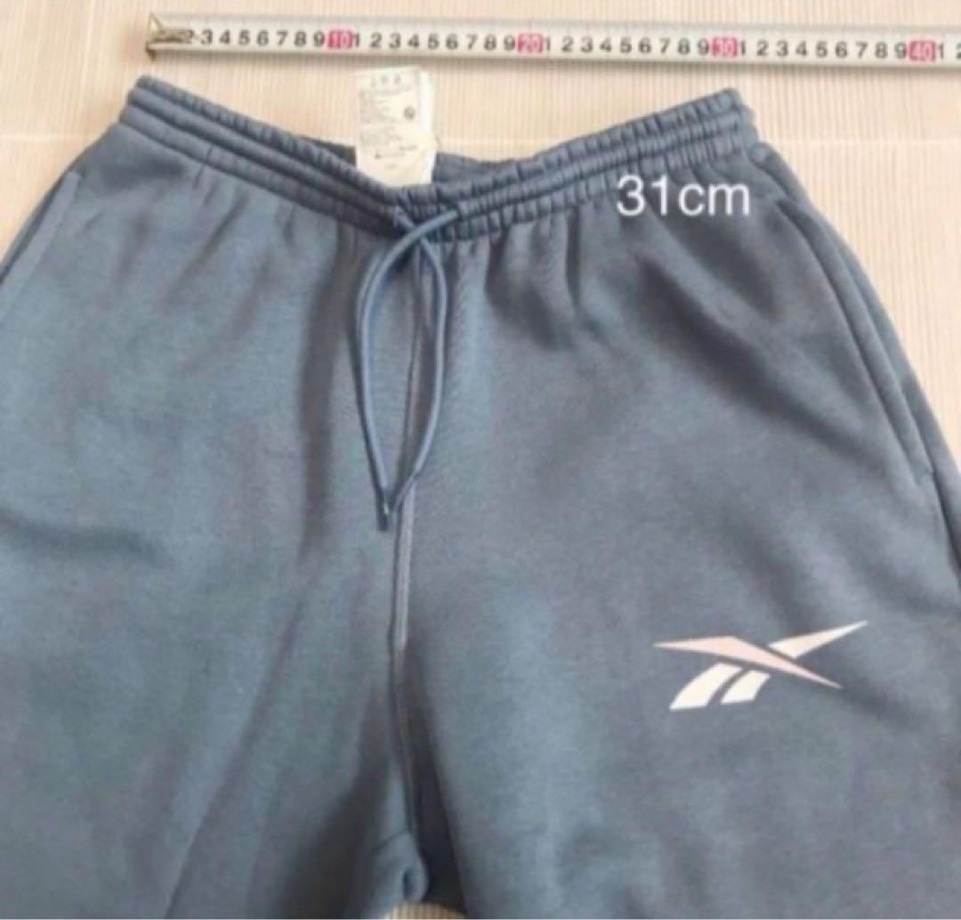 送料無料 新品 Reebok エッセンシャルズ ベクター 上下セット XL