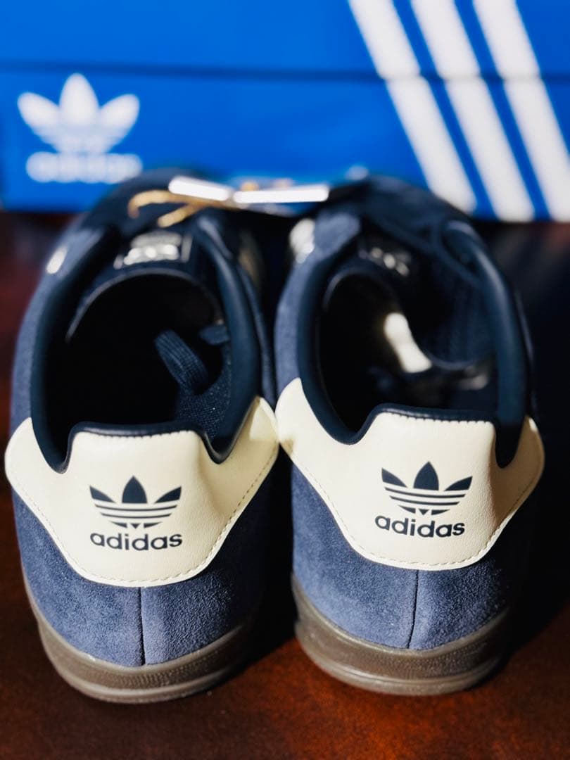 adidas Gazelle ネイビー 27.5