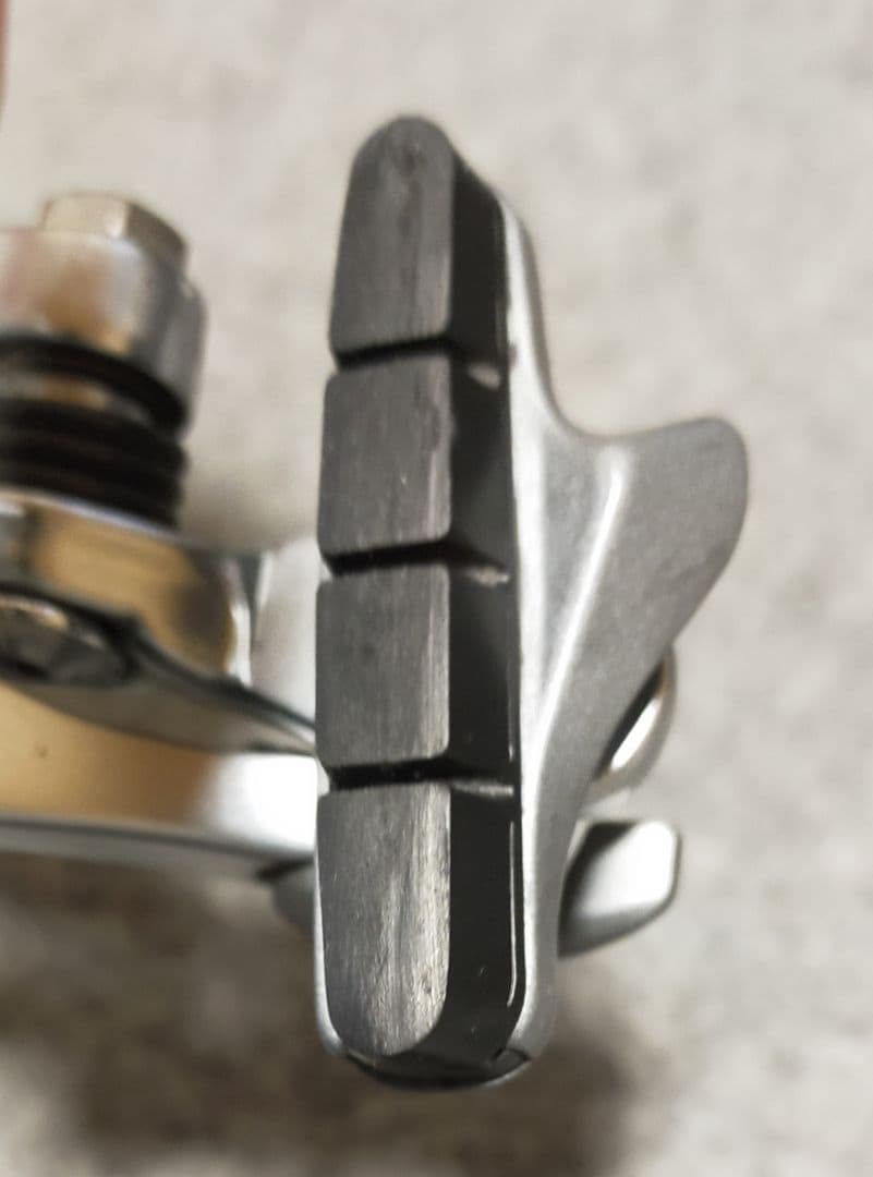 Shimano 105 ブレーキ前後