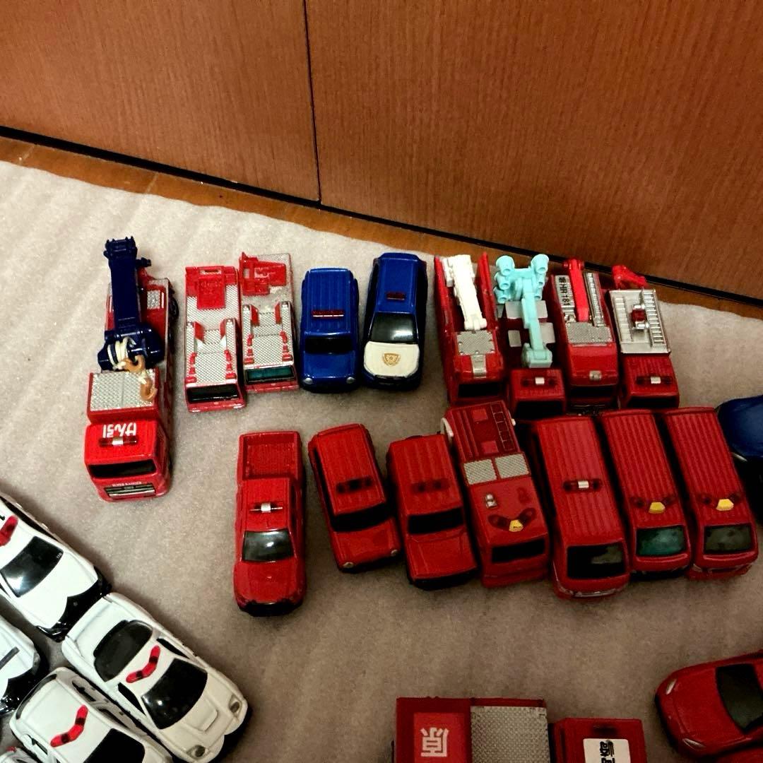 A*i様 トミカ　緊急車両　セット