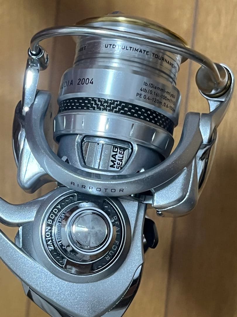 リール DAIWA CALDIA 2004