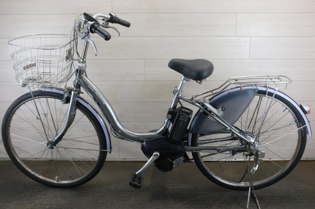 電動自転車ブリヂストン製　アシスタ　26インチ　3段　8.7Ah充電器あり