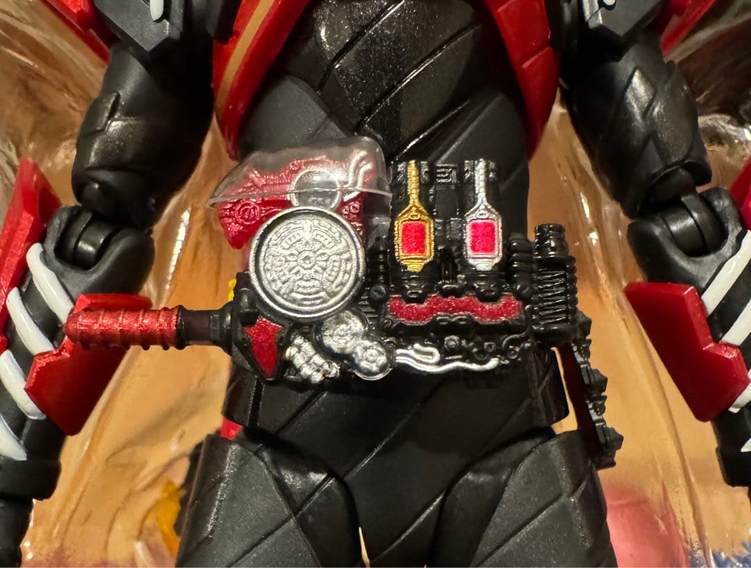 S.H.フィギュアーツ　仮面ライダービルド　ラビットラビットフォーム