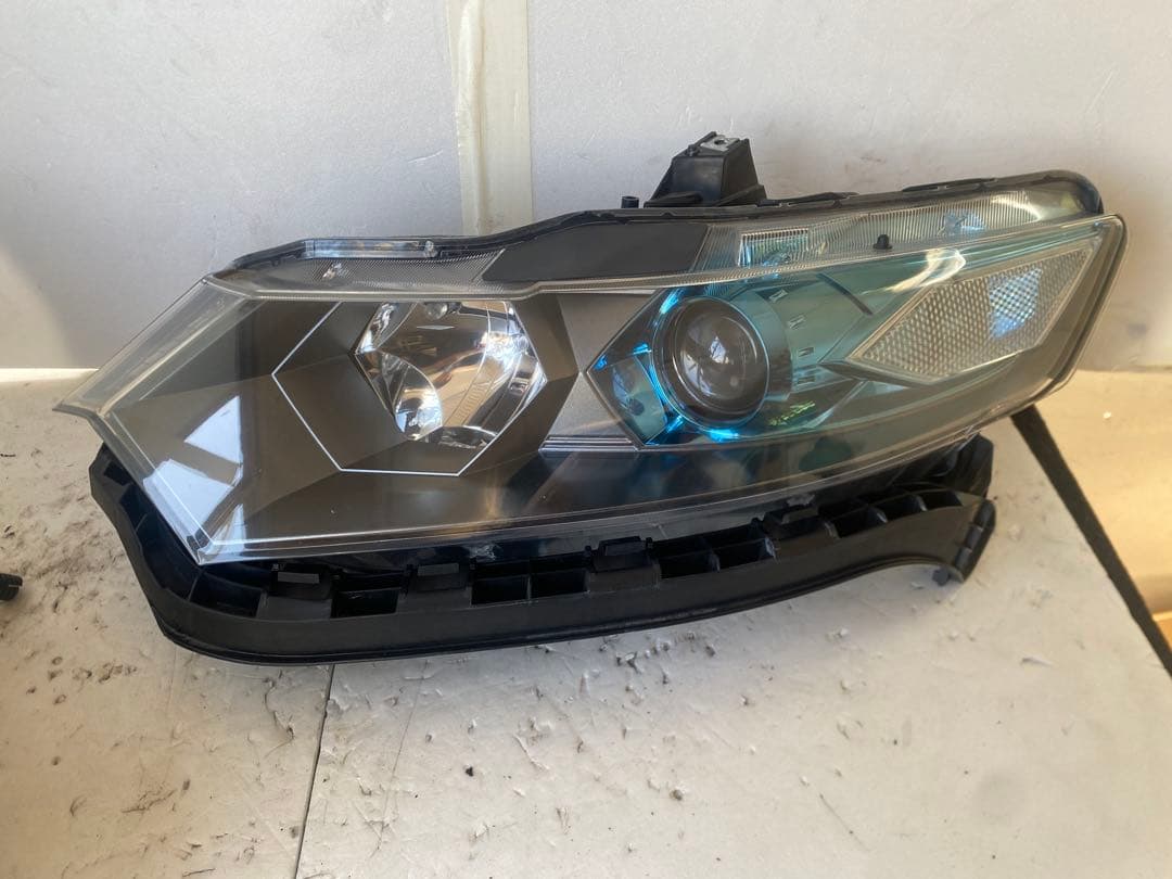ホンダ インサイト ZE2 ZE3 純正 HID ヘッドライト 左右セット