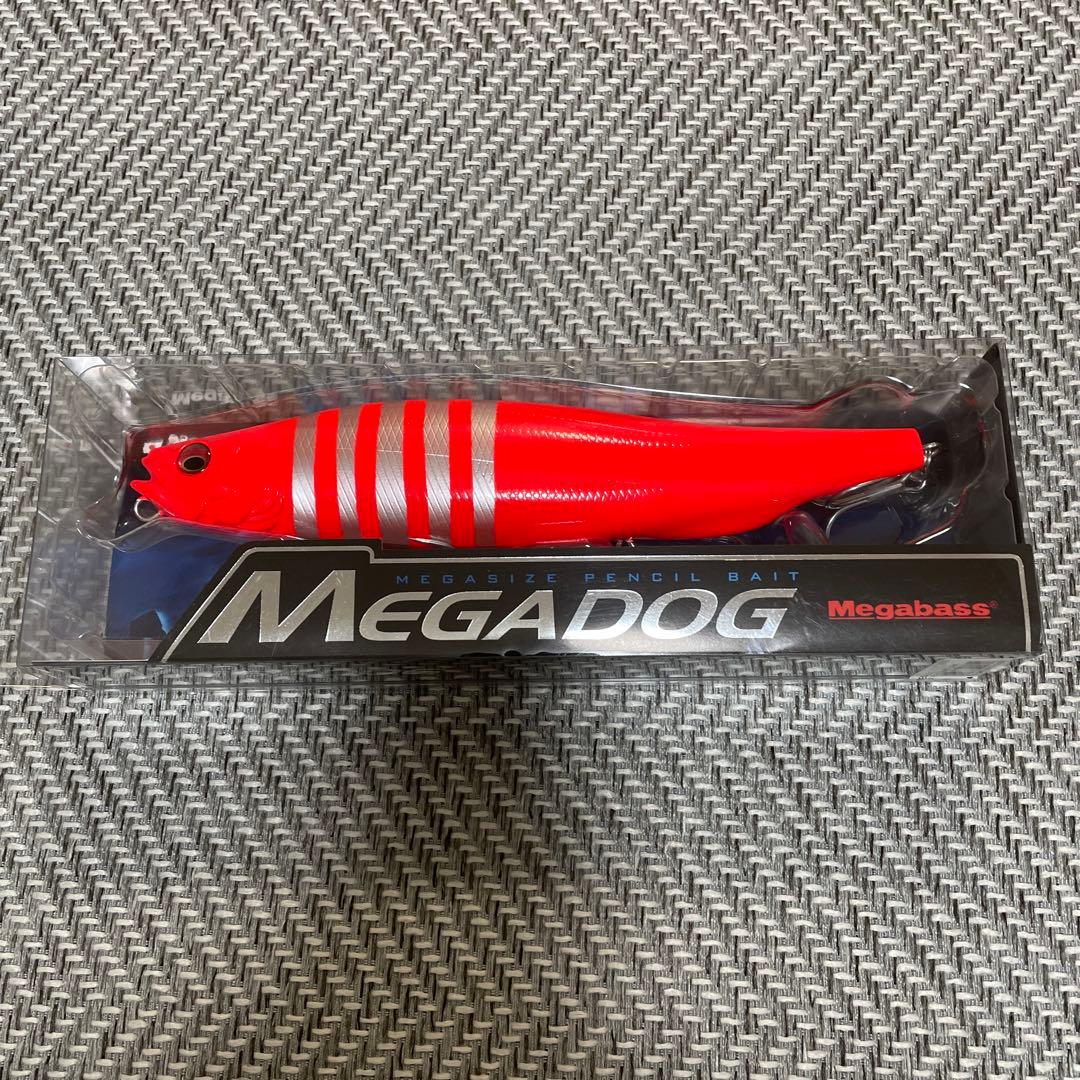 新品未使用　メガバス　メガドッグ　ＳＰ－Ｃ　レッドシルバーストライプ
