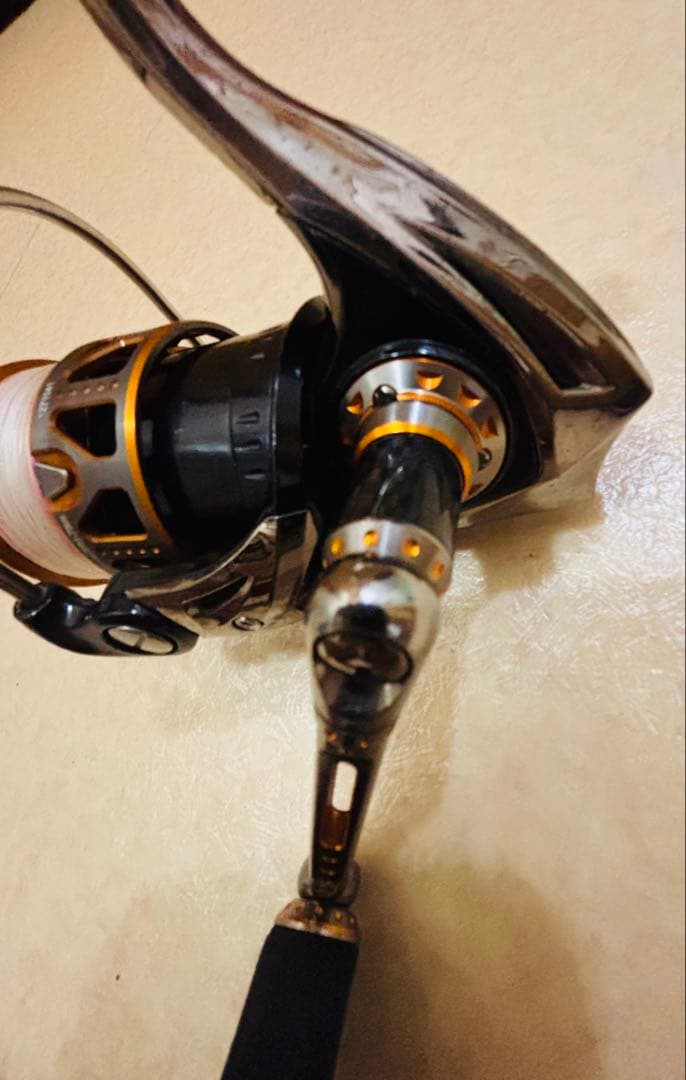 アブガルシア レボ　YABAI Abu Garcia 河辺モデル