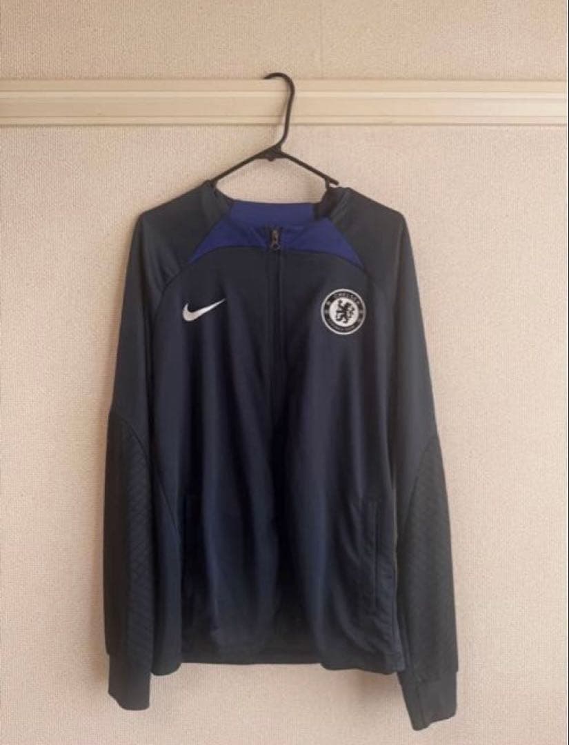 Chelsea Nike ジャケットとパンツセット